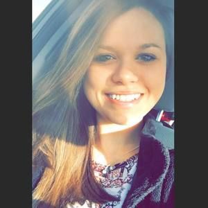 Meet your Posher, Kayla